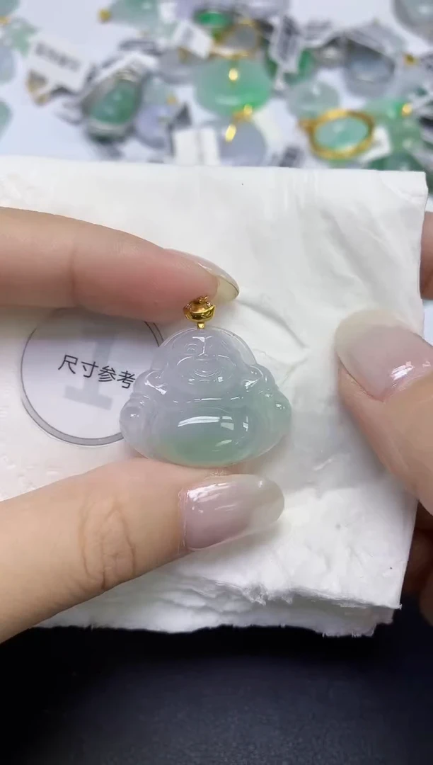 颈饰18K金镶嵌翡翠天然缅甸翡翠A货百元以上9元证书费自理