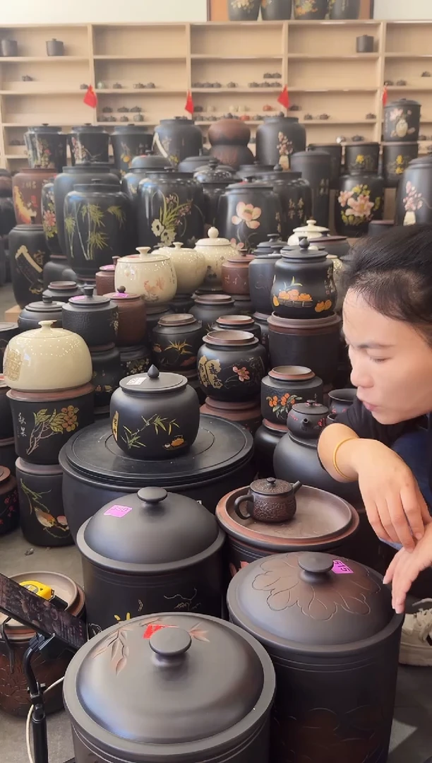 罐瑕疵茶叶罐   苹果彩填   523