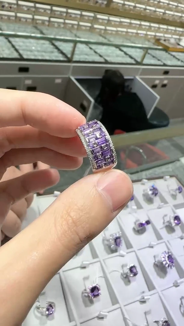 【闪购商品】紫晶戒指银S925镶嵌排戒3*5mm