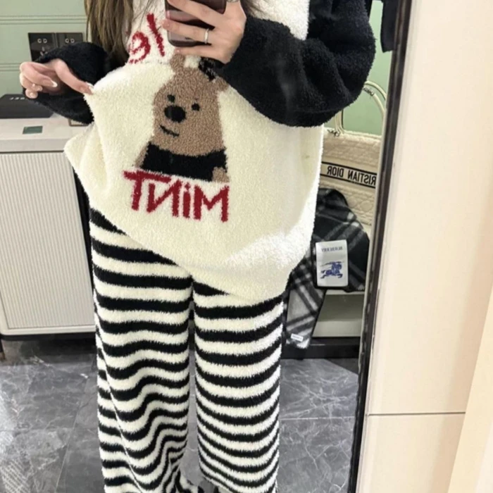 可爱小熊半边绒睡衣套装女秋冬加厚加绒保暖甜美卡通家居服两件套