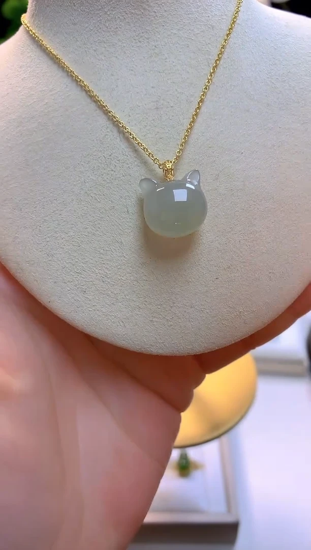 【闪购商品】和田玉吊坠18K金镶嵌小猫