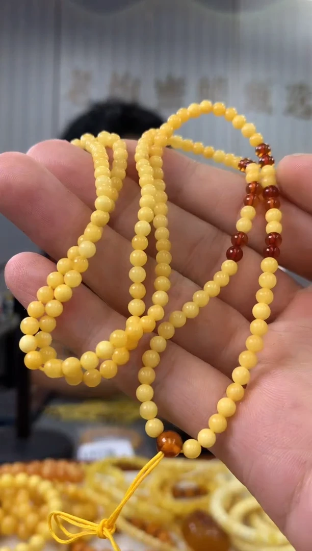 【闪购商品】琥珀裸石未镶嵌链子