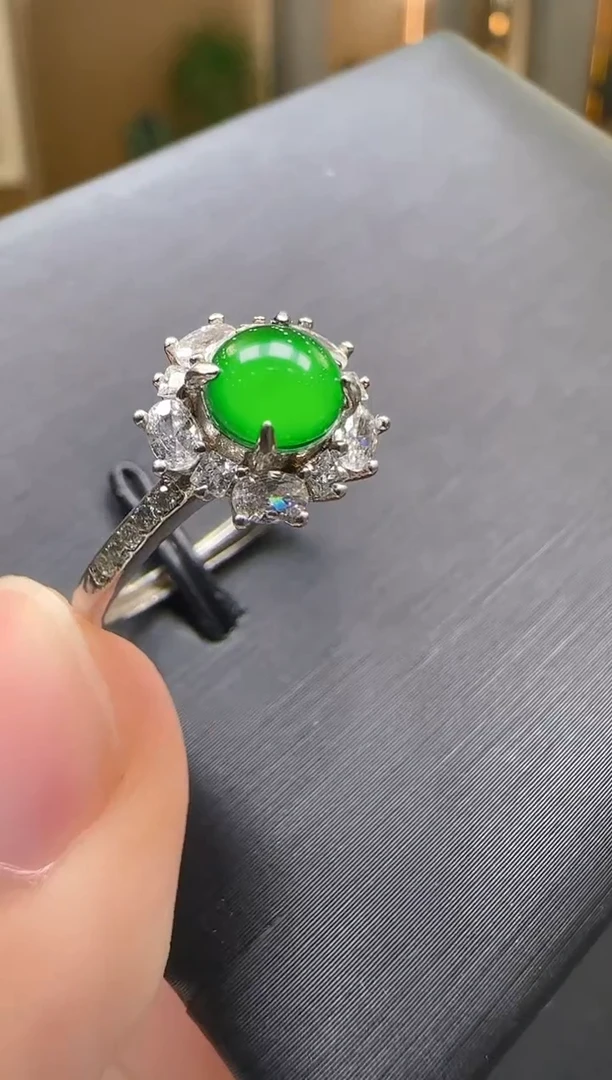 未镶嵌戒指翡翠天然A货翡翠多样性发一