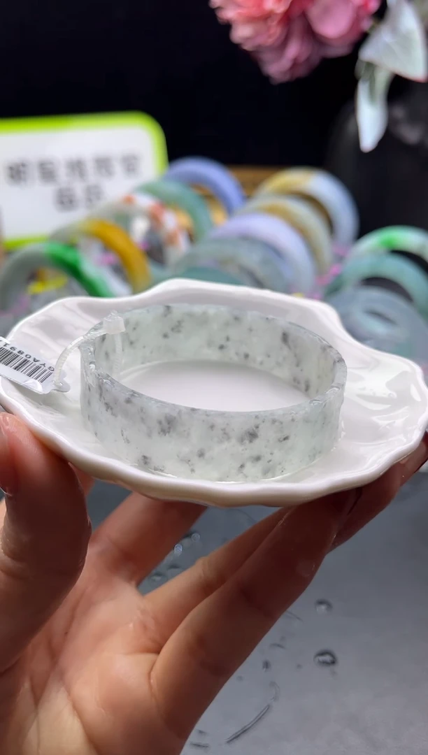 未镶嵌手镯定制翡翠乌鸡53-54「定制不退不换」