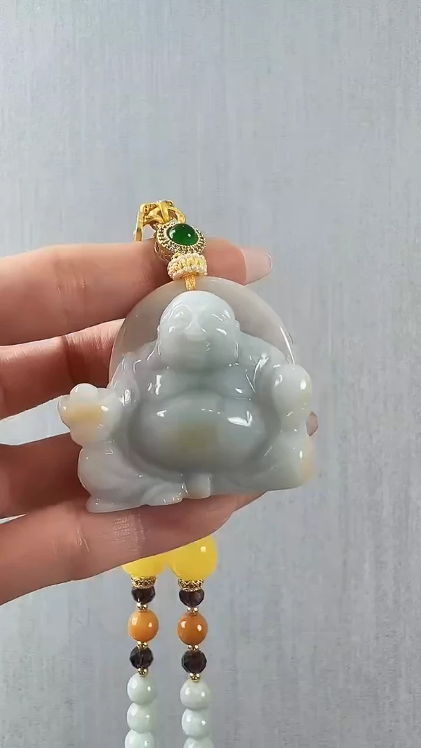 颈饰未镶嵌翡翠佛公