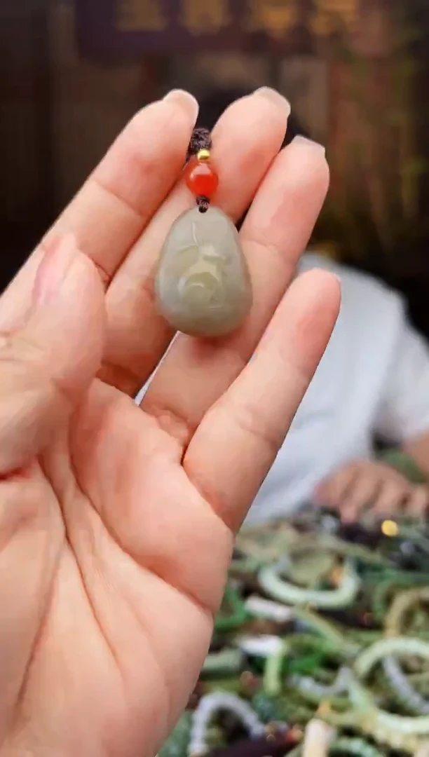 颈饰未镶嵌和田玉多样性发货拍一发一