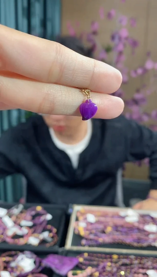 【闪购商品】苏纪石（舒俱来）吊坠(不含链)18K金镶嵌913