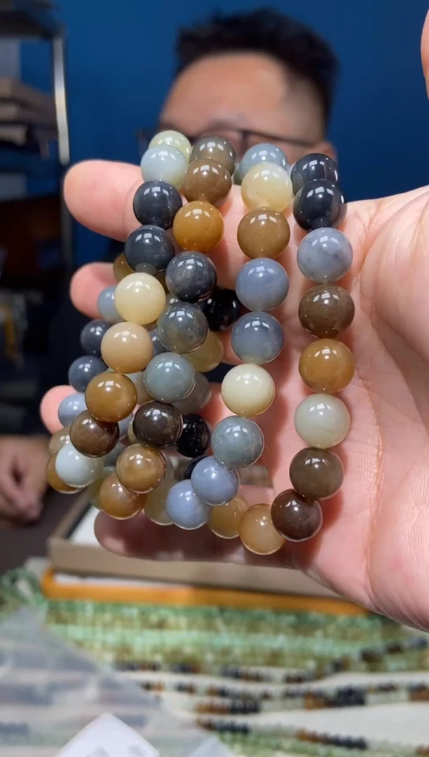 未镶嵌手链和田玉颜色多样性发货拍一发一