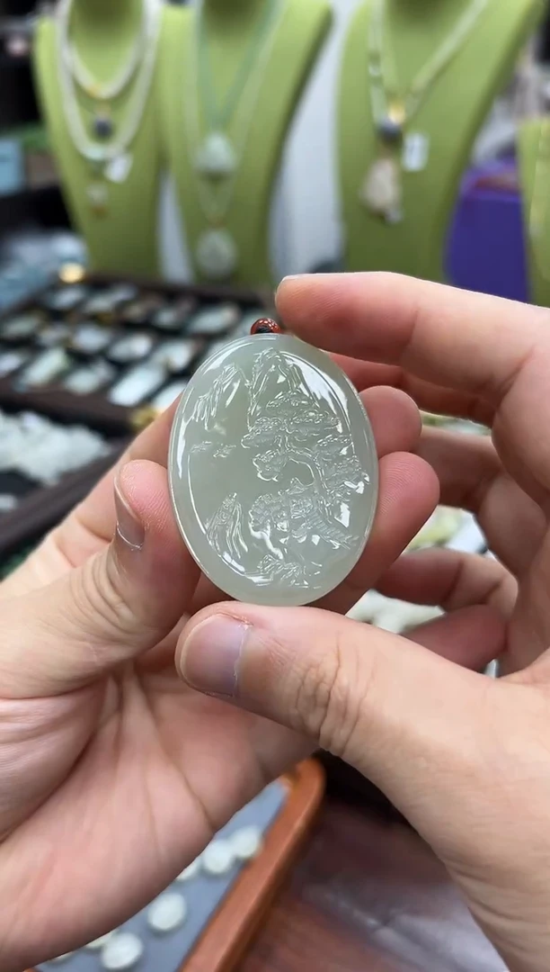 颈饰未镶嵌和田玉山水牌