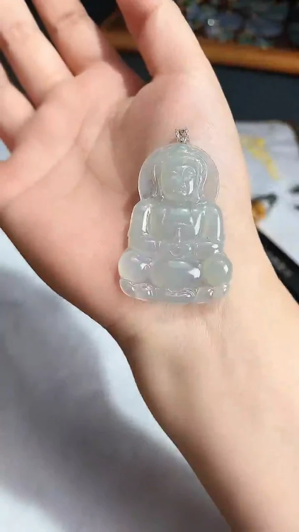 颈饰18K金镶嵌翡翠2025121401