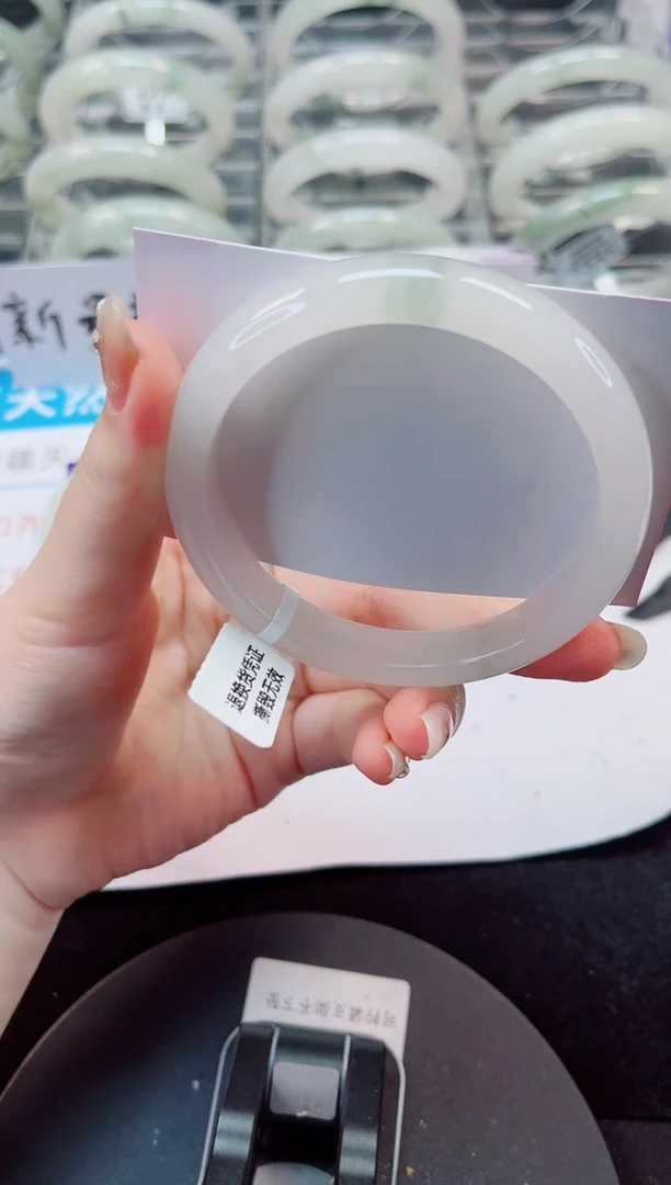 未镶嵌手镯石英质玉207-59/60
