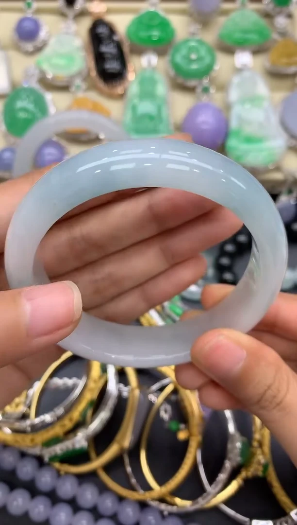 翡翠手镯未镶嵌492-中国好珍宝