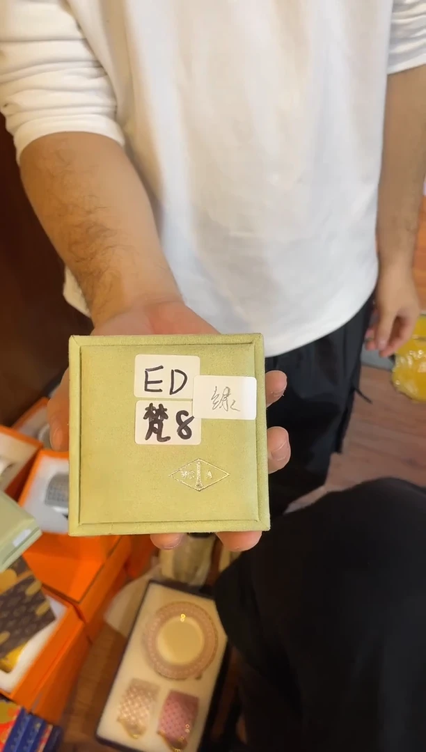 杯鸿辉家品牌瓷器，京东包邮！