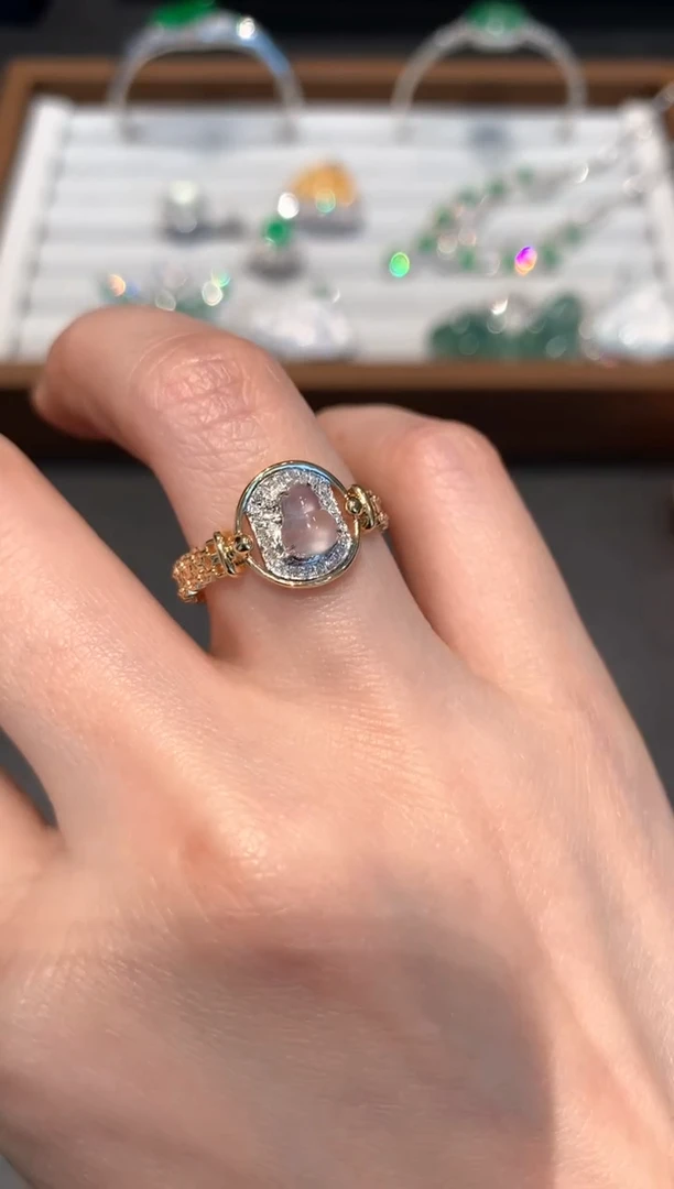 【闪购商品】翡翠戒指18K金镶嵌3980