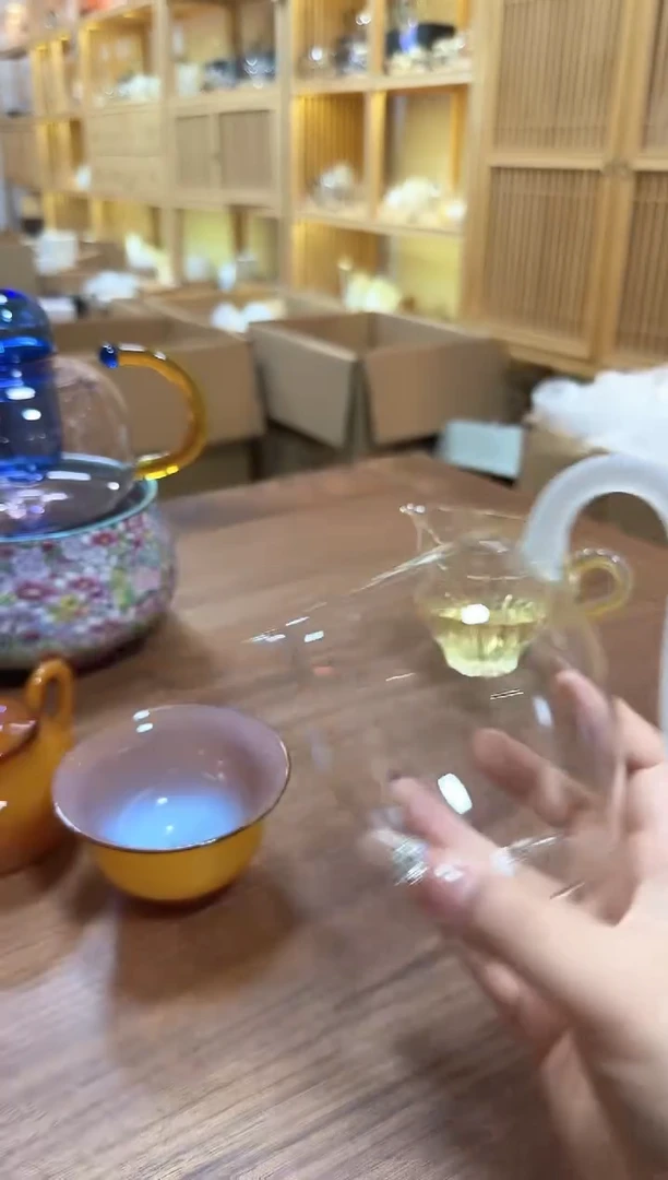 650号蜂鸟怡然公道