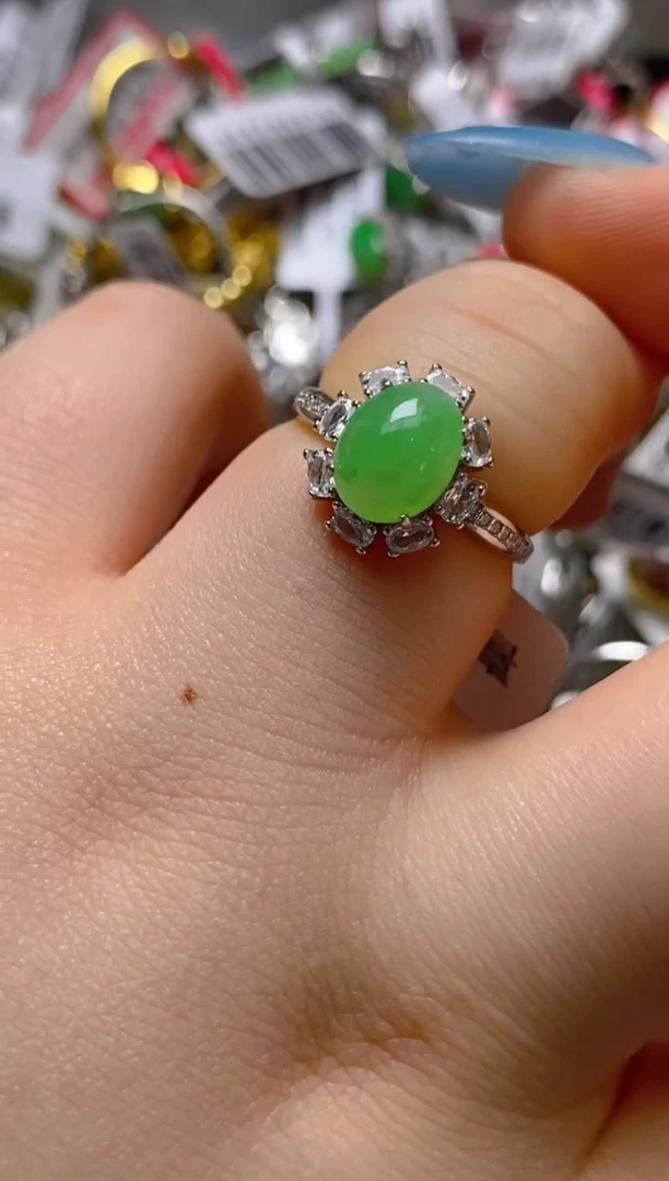 银S925镶嵌戒指翡翠百内无证书