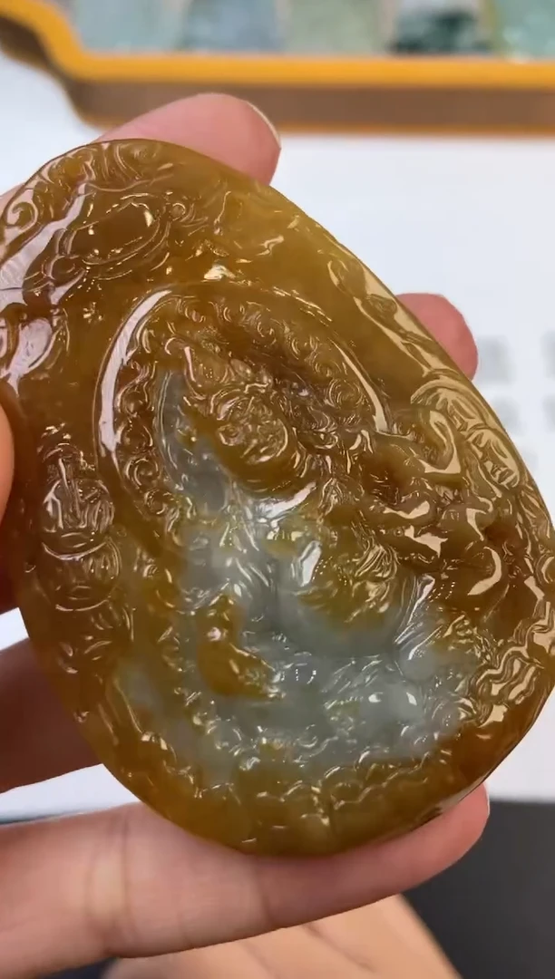 未镶嵌挂件翡翠375380     多人
