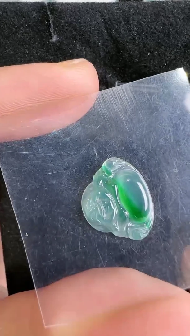 【闪购商品】翡翠吊坠(不含链)未镶嵌··