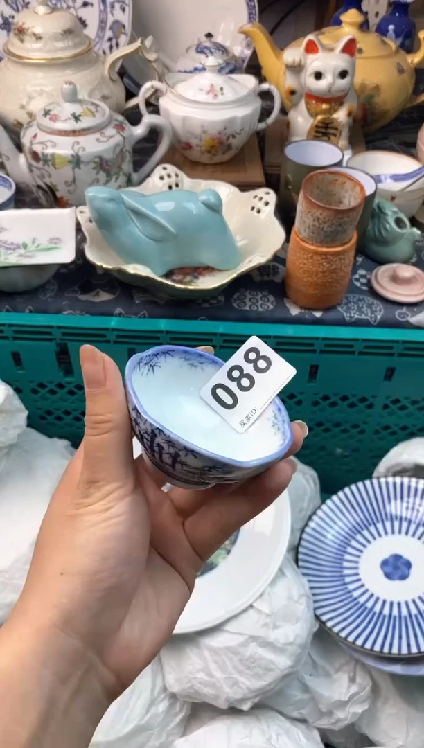 瓷片小*宝[○･｀Д´･ ○][○･｀Д´･ ○]