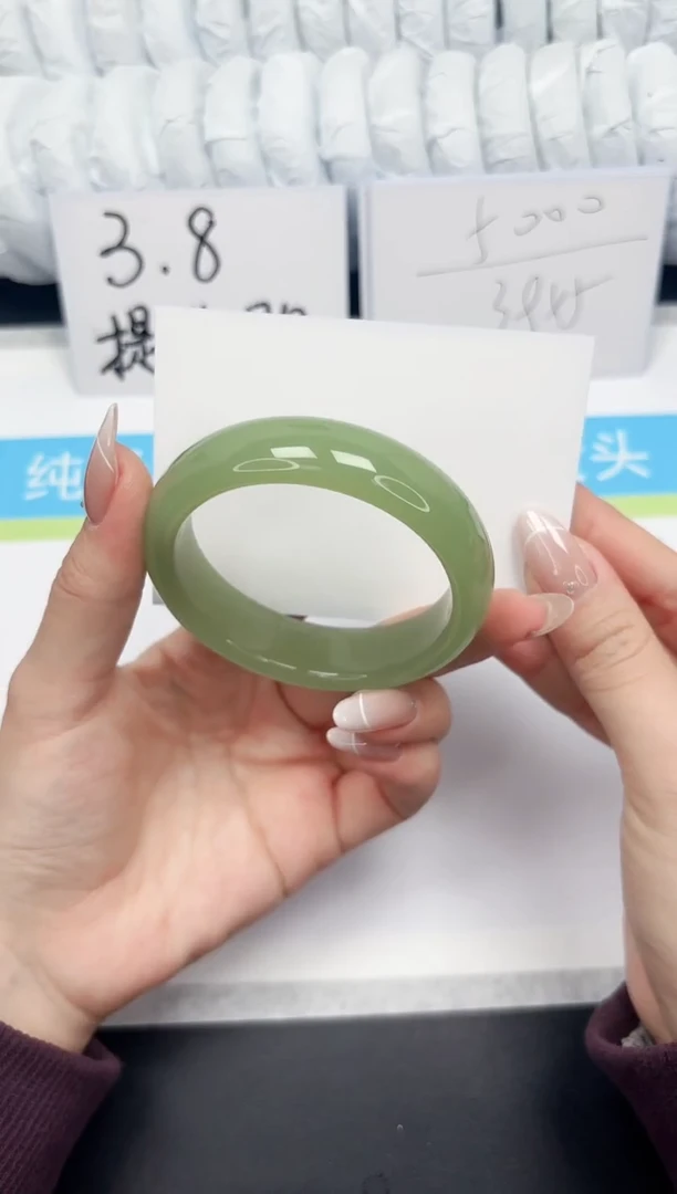 【闪购商品】石英质玉手镯未镶嵌76-芙蓉52.9