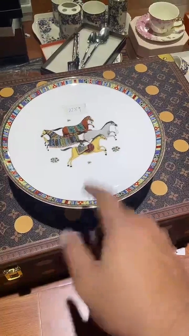 杯鸿辉家品牌瓷器，京东包邮！