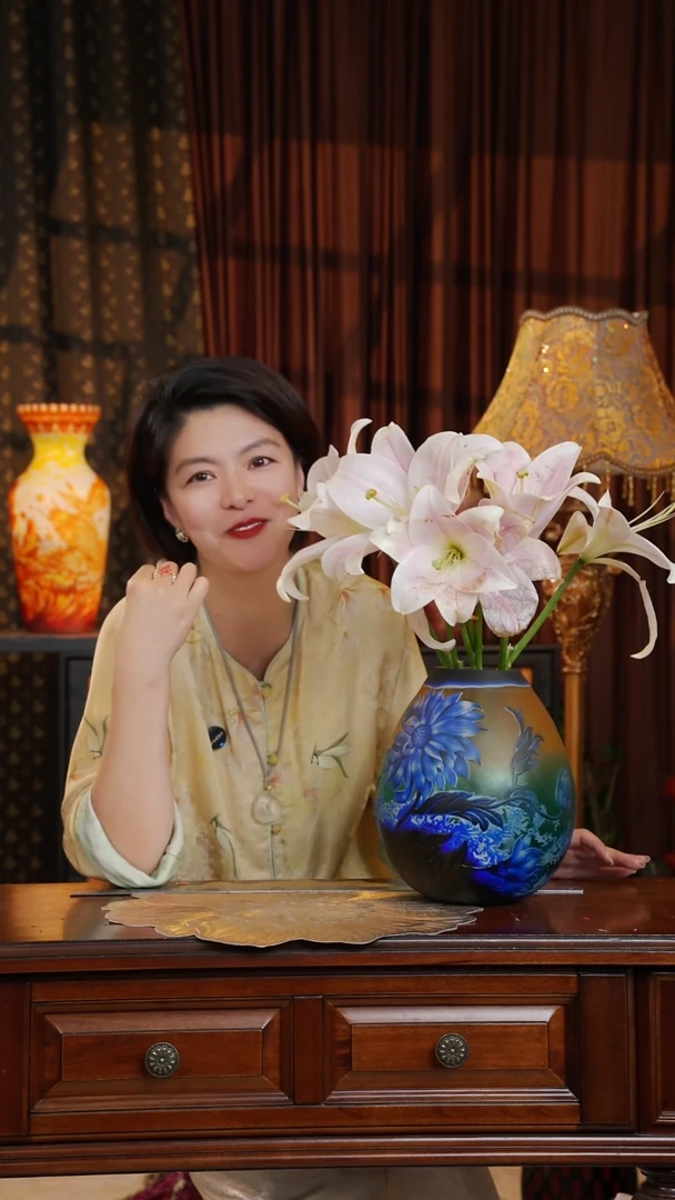 琉璃扶疏--微瑕。。。。半深半浅