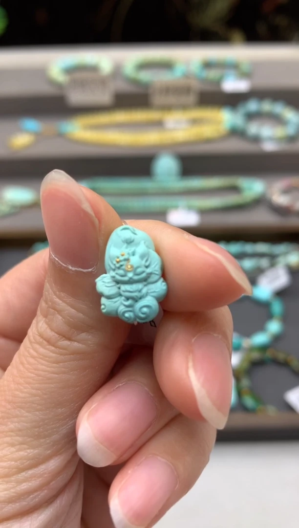 未镶嵌绿松石雕刻Y75