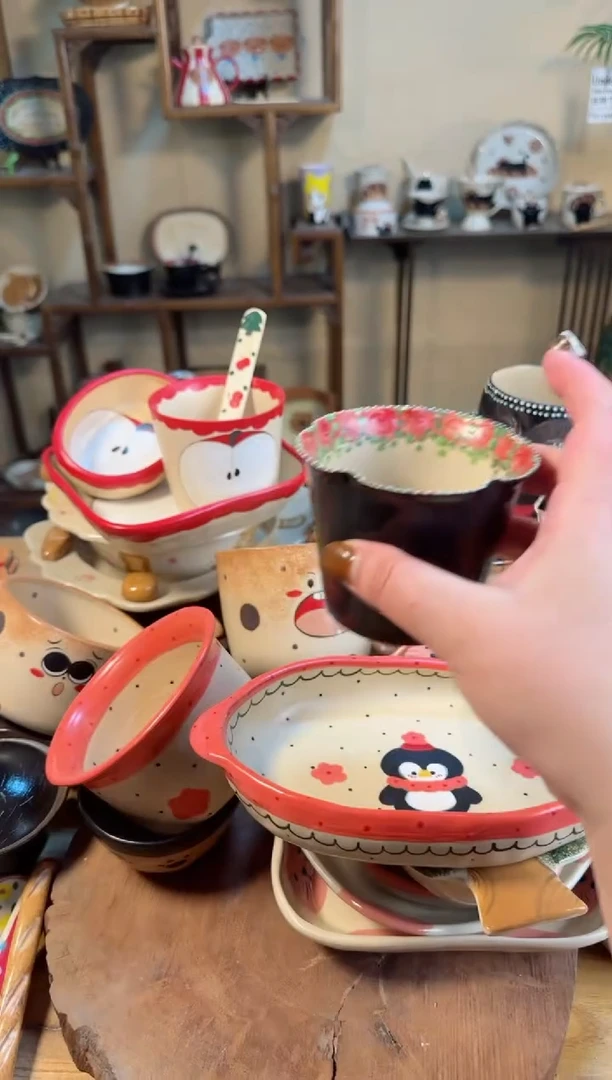 【闪购商品】黑色玫瑰杯子高温瓷器