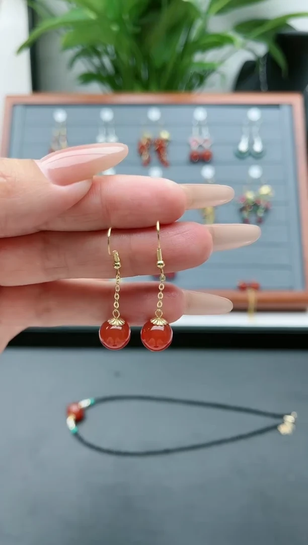 【闪购商品】南红玛瑙耳饰银S925镀金镶嵌18链条款