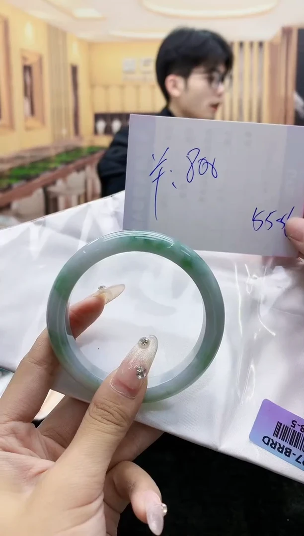 【闪购商品】翡翠手镯未镶嵌     H48-5