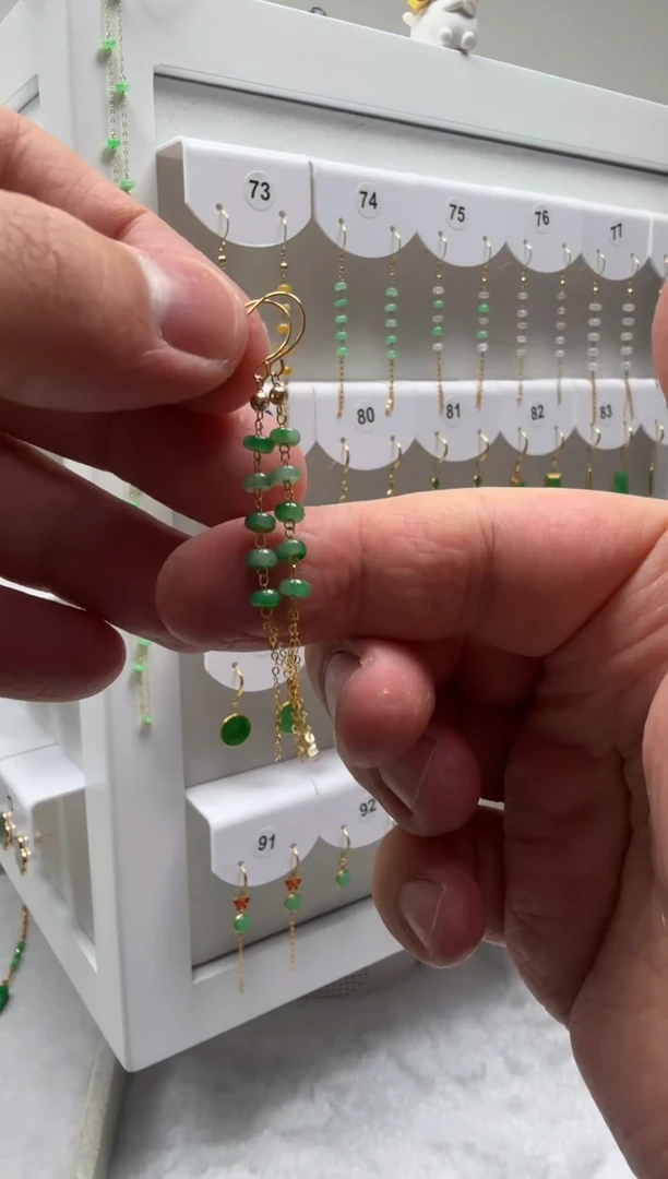 18K金镶嵌翡翠耳饰缅甸天然翡翠a货