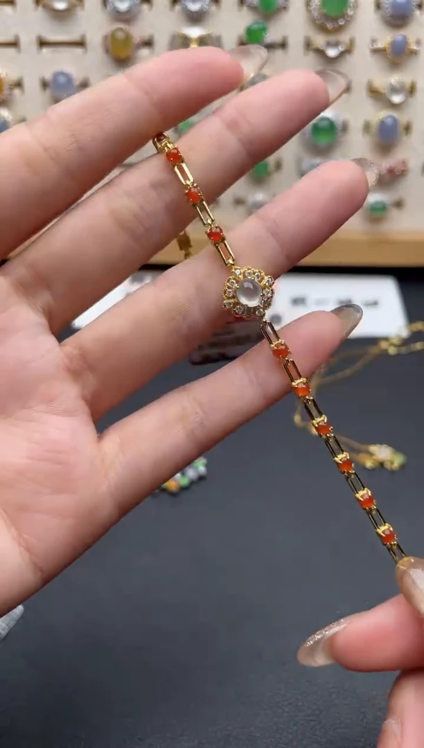 翡翠银S925镶嵌颈饰一物一证一礼盒