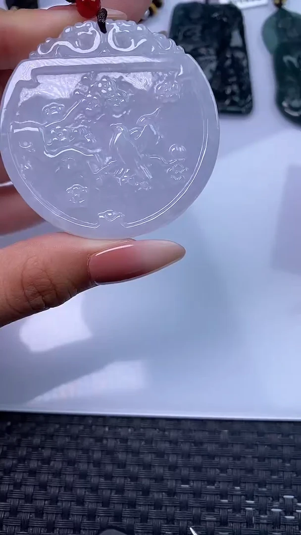 颈饰未镶嵌翡翠3125