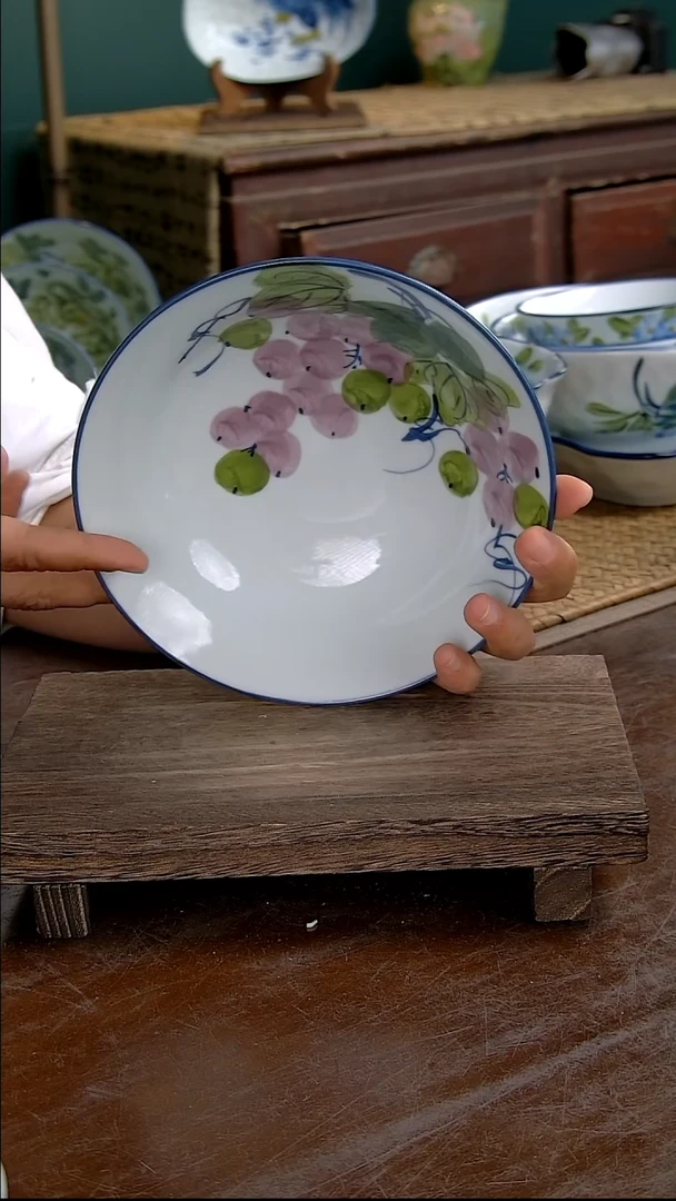 瓷片高白7英寸葫芦盘-葡萄