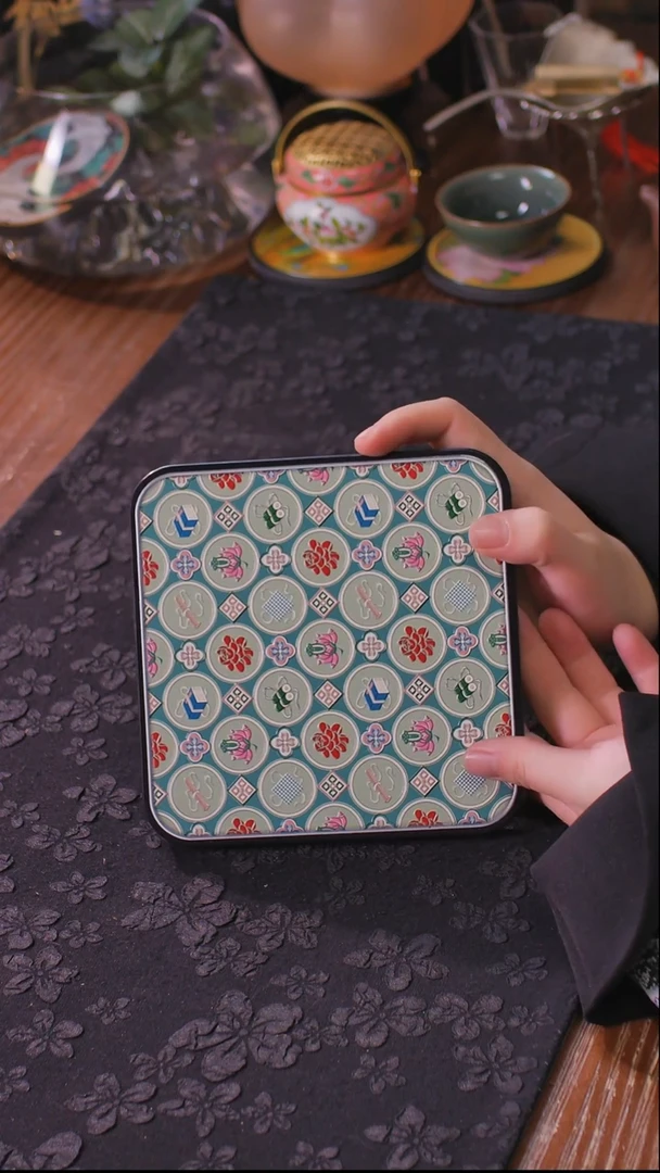 壹藏贰宝四艺图图案大垫子一片