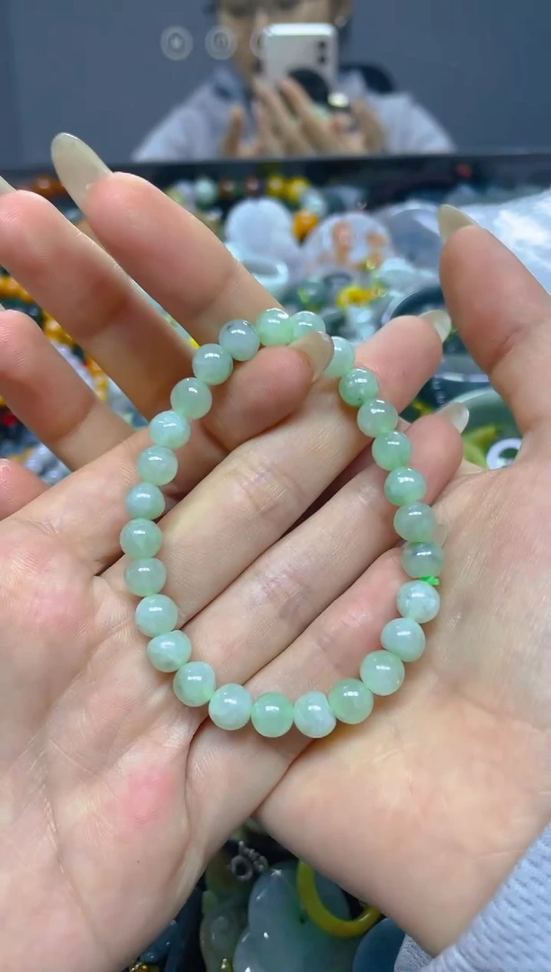 颈饰未镶嵌翡翠5MM/ R /翡翠A货，一件也是批发价