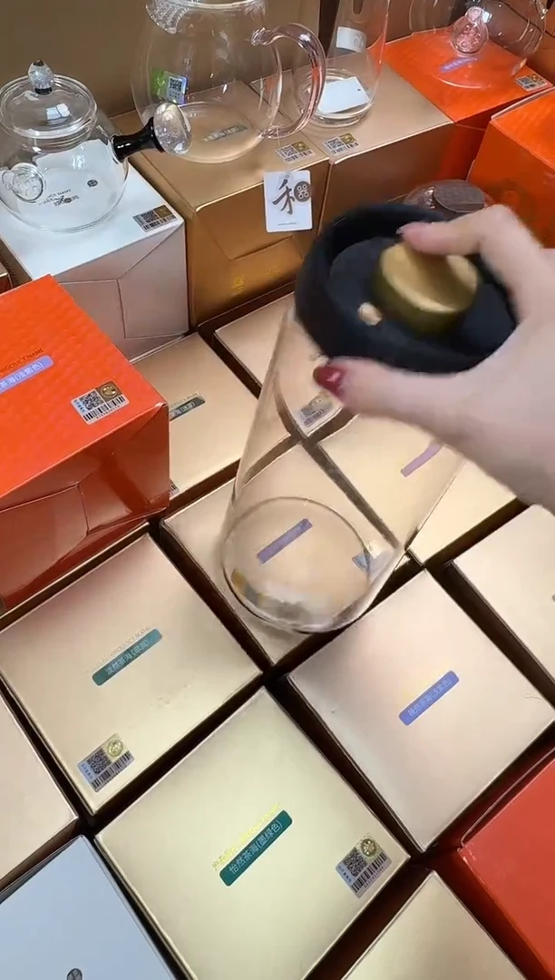 @@禾器晶彩茶叶罐1800ml