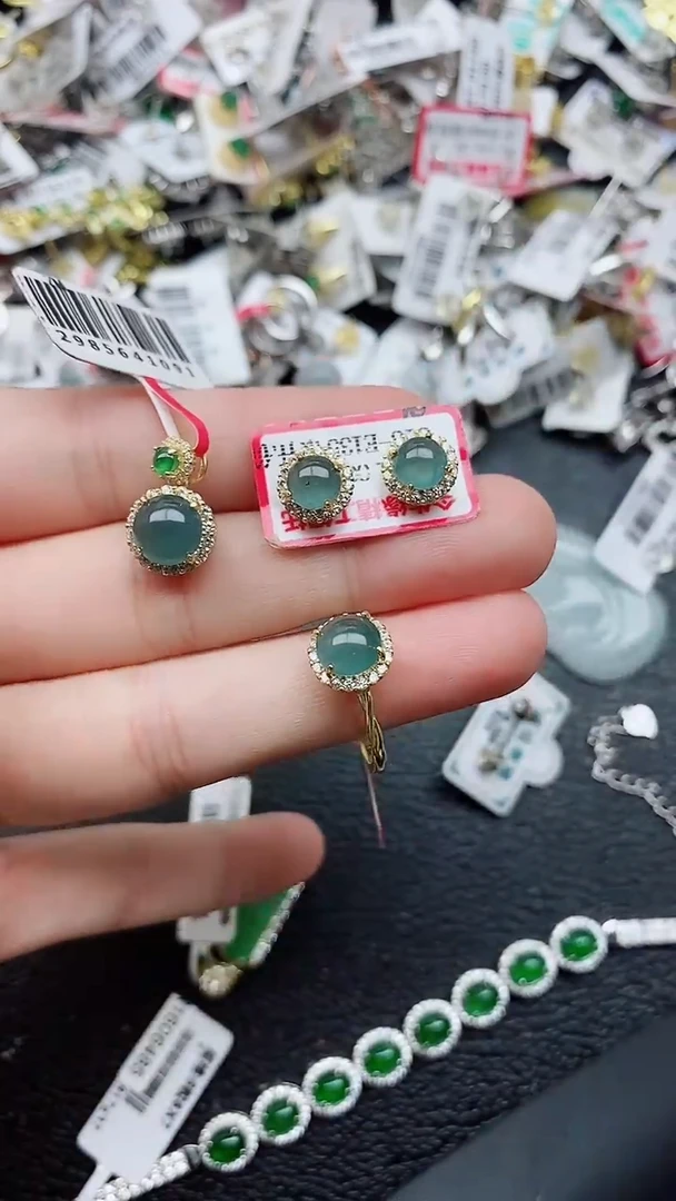 银S925镶嵌戒指翡翠1