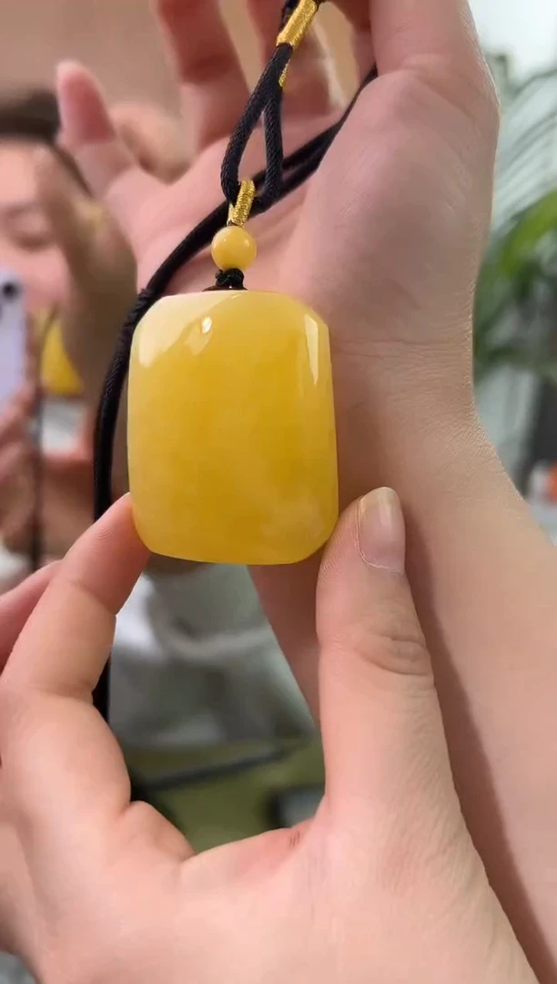 裸石琥珀未镶嵌琥珀蜜蜡吊坠