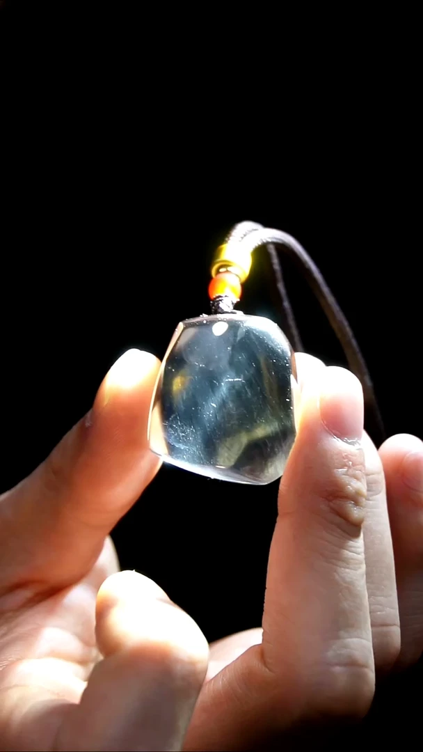 吊坠(赠链)未镶嵌水晶水晶