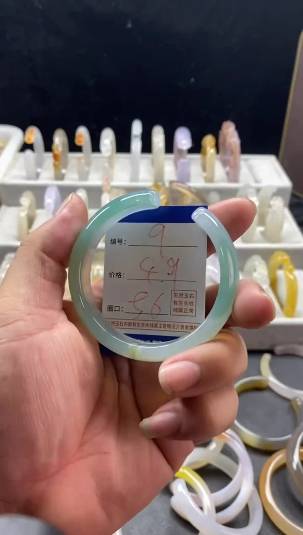 手镯玛瑙/玉髓未镶嵌9