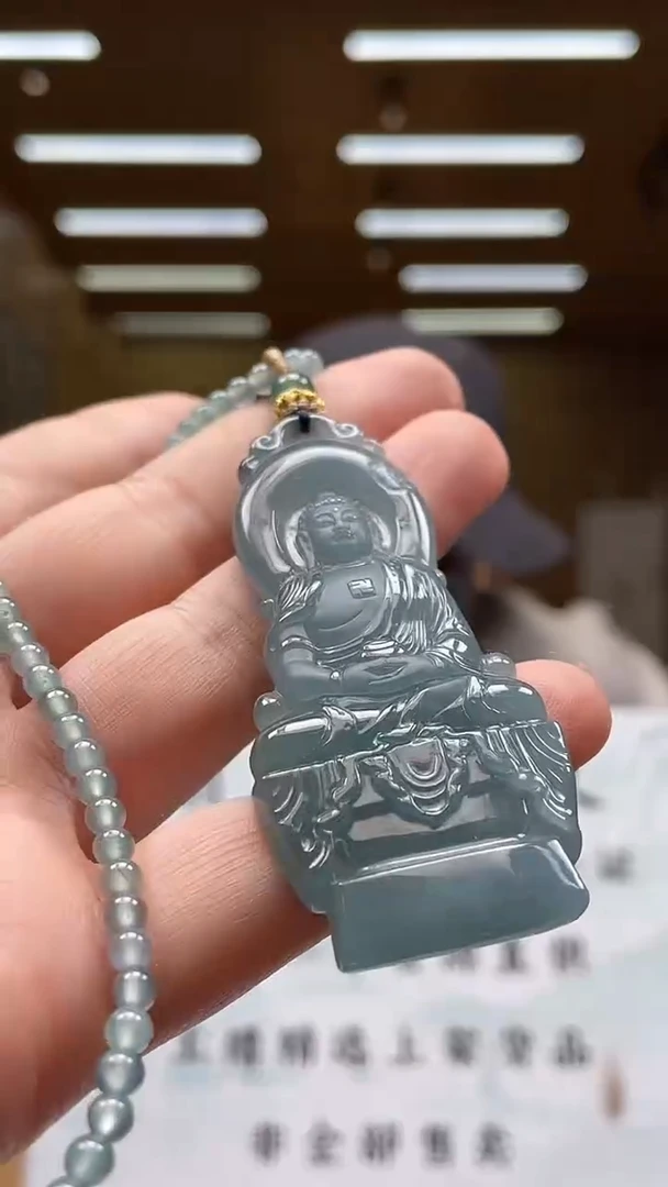 【闪购商品】翡翠颈饰未镶嵌********72