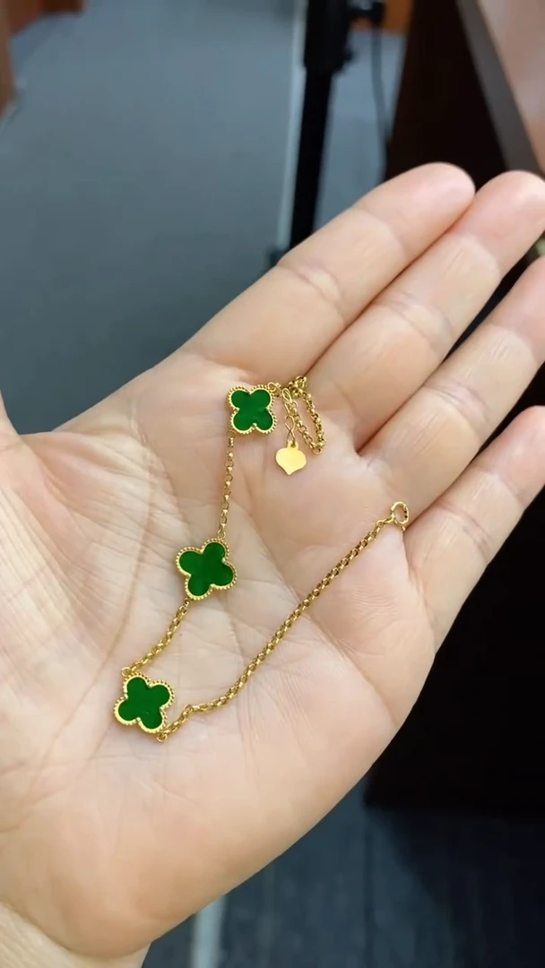 【闪购商品】翡翠手链18K金镶嵌四叶草手链