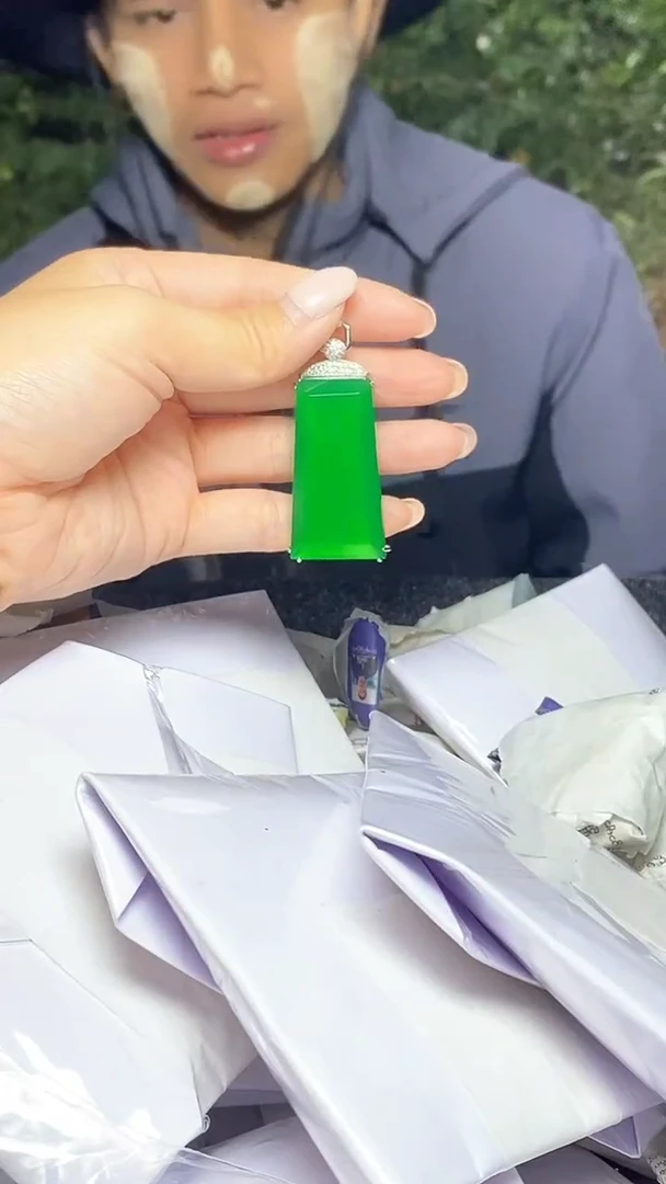 满色吊坠 所见即所得！