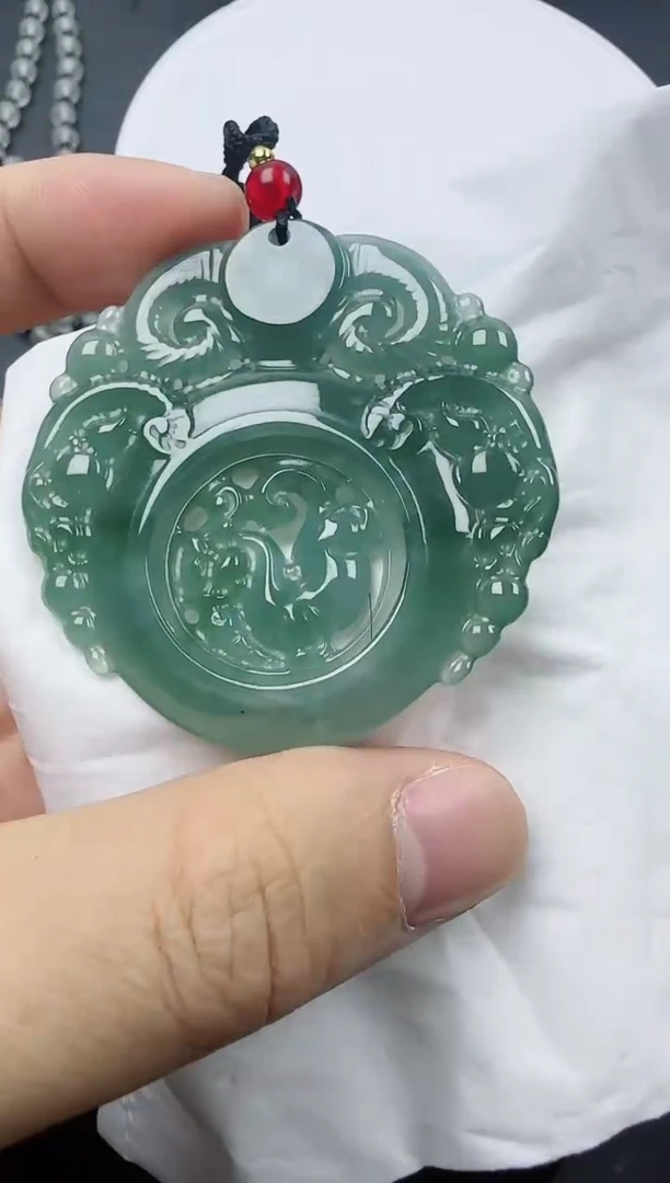 【闪购商品】翡翠颈饰未镶嵌翡翠三阳开泰1111