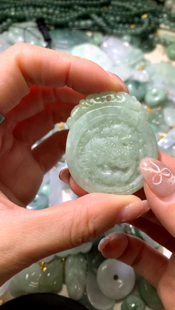 吊坠(不含链)未镶嵌翡翠1