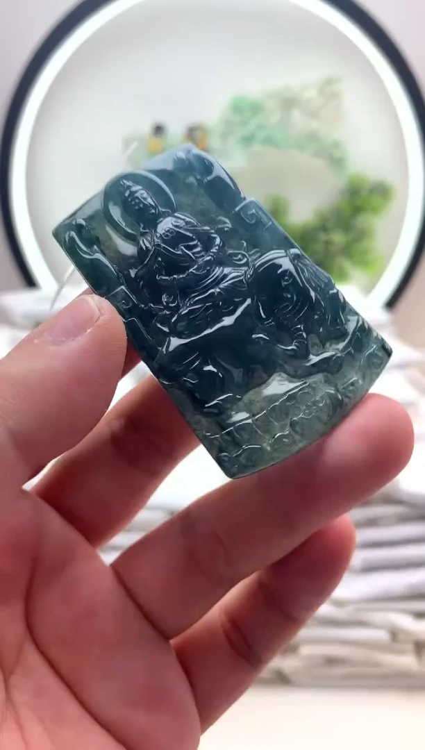 颈饰未镶嵌翡翠普贤