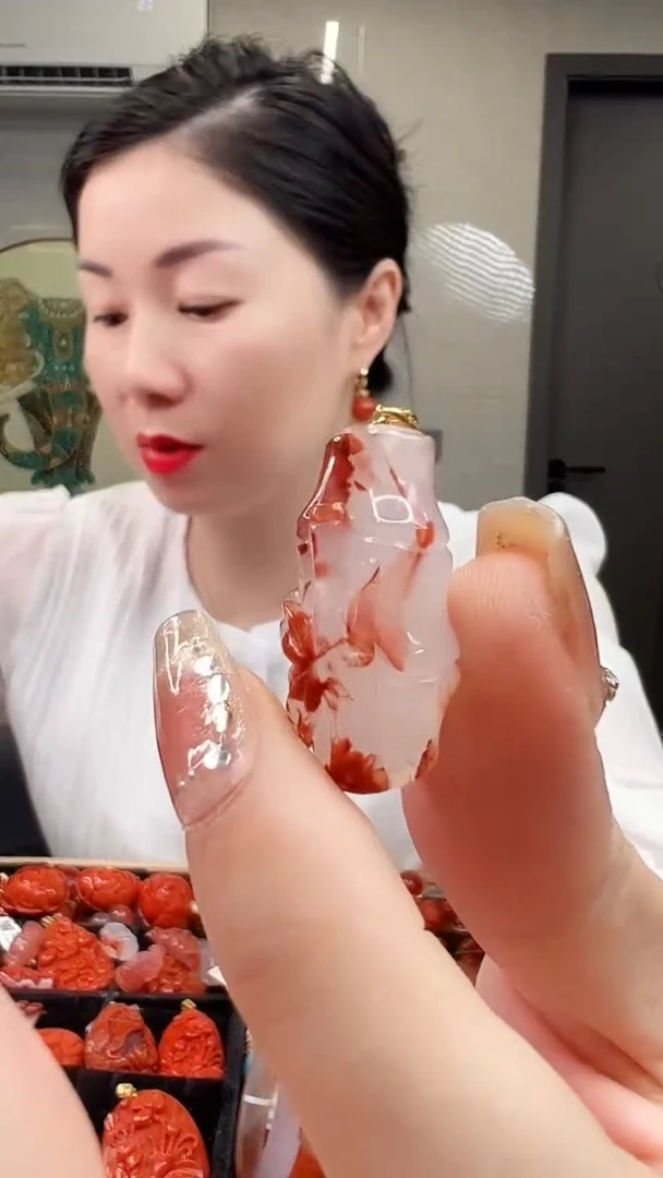 吊坠(不含链)18K金镶嵌南红玛瑙/冰飘竹节