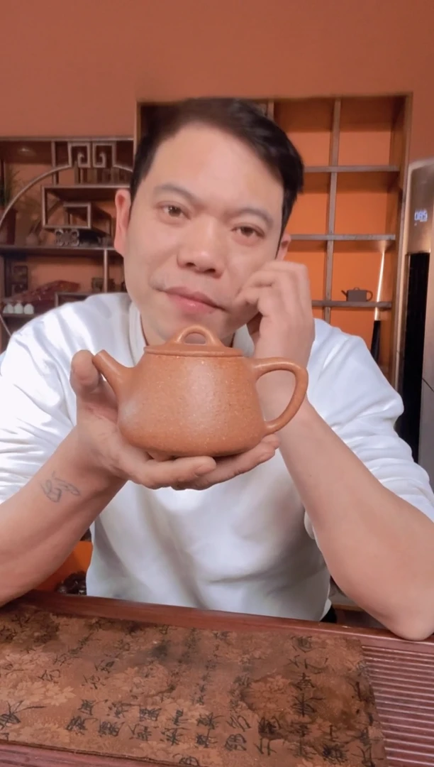 【闪购商品】紫砂全手工紫砂段泥高瓢
