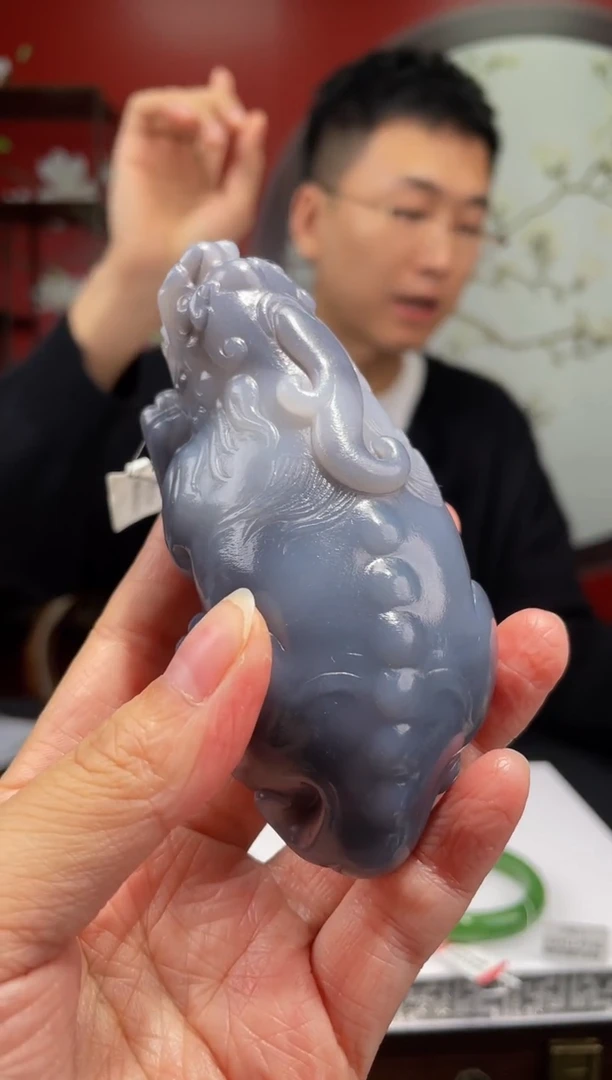 【闪购商品】定制和田玉Boss阳天然和田玉（拍一发一)